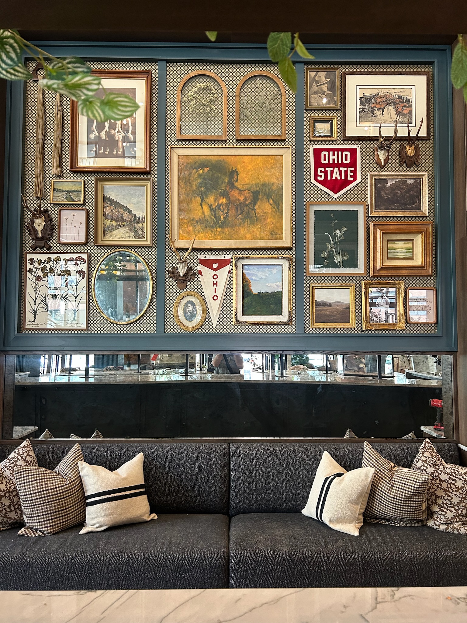 Rambler Columbus Lobby