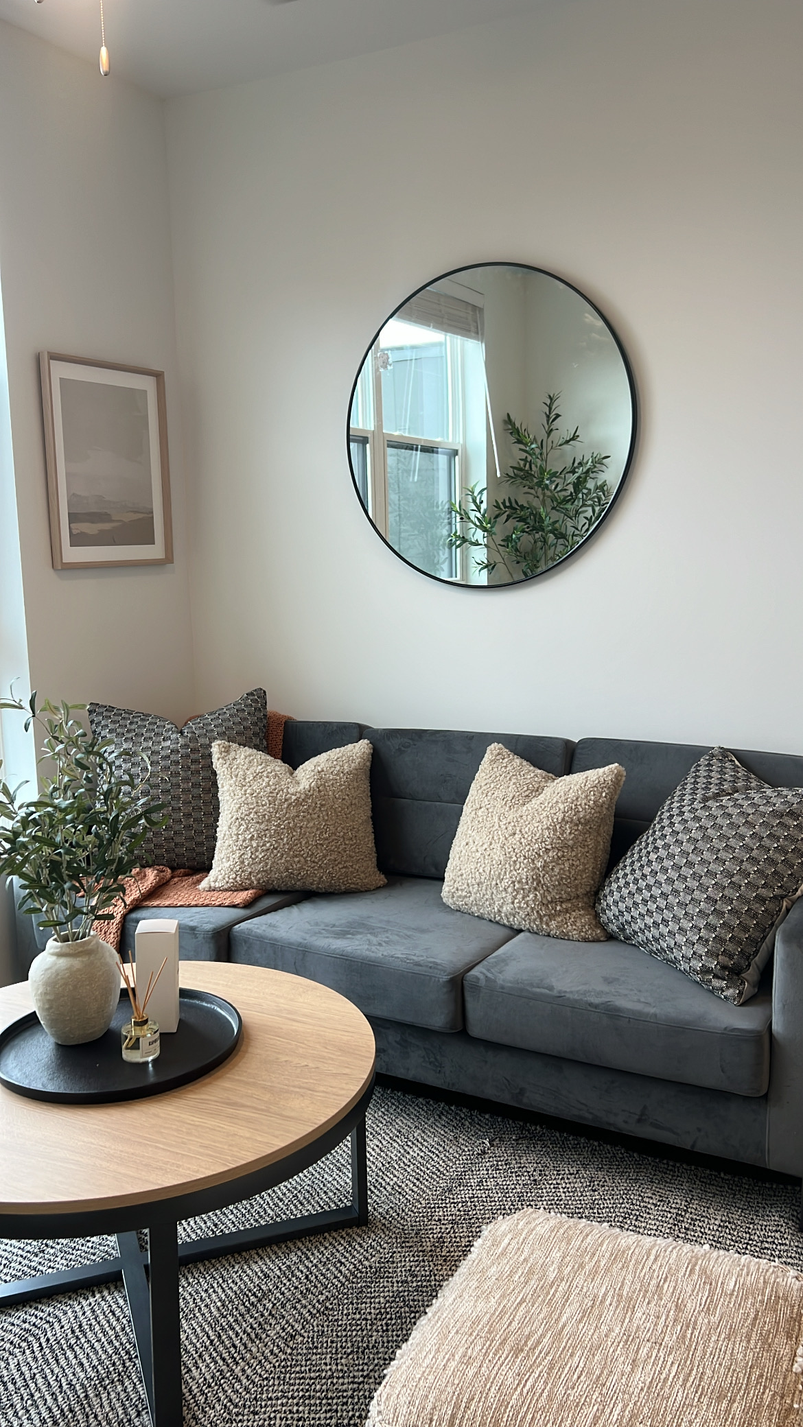 Furnished Living room