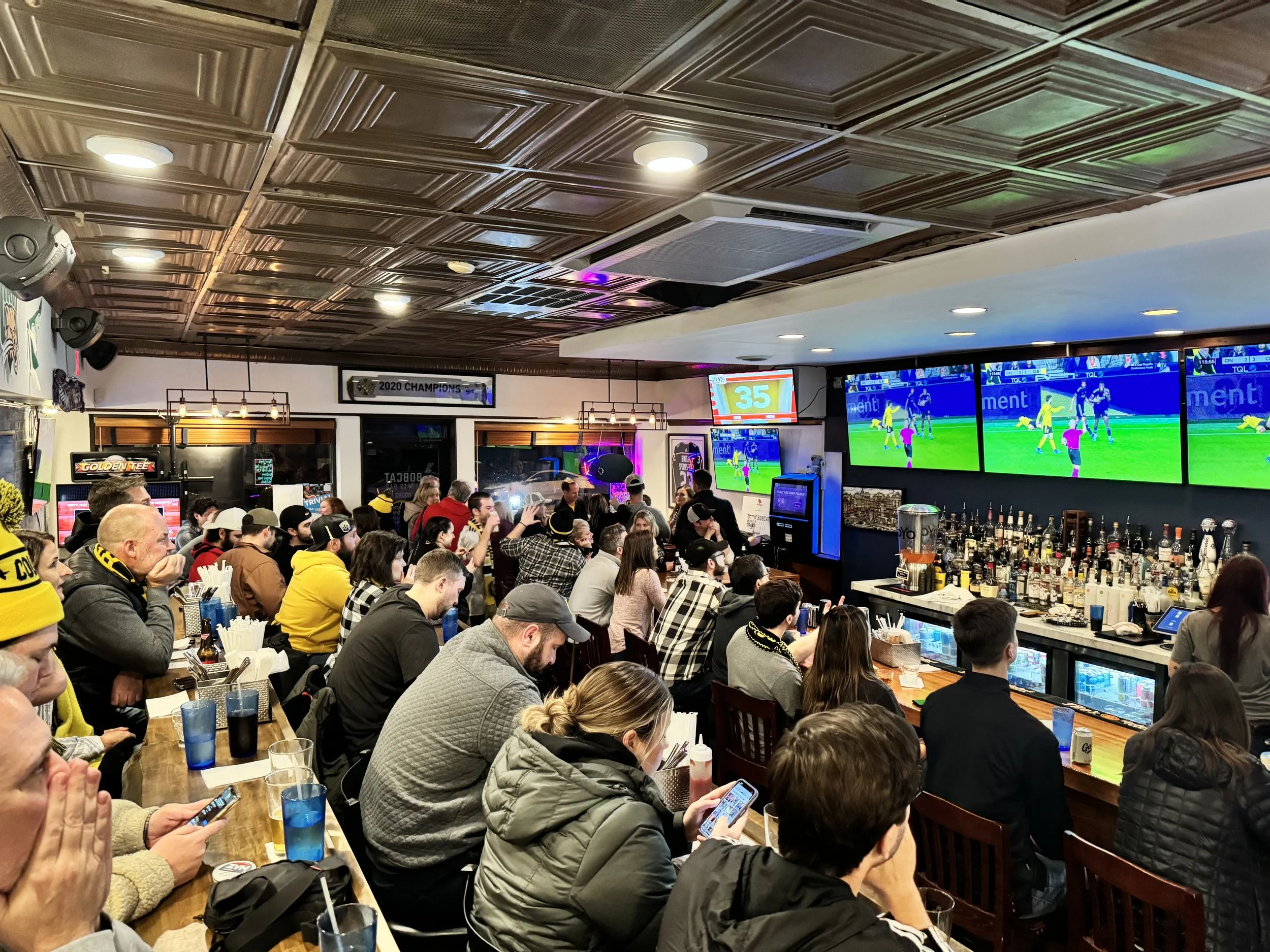 Bobcat Sports Bar Columbus Indoor Screens